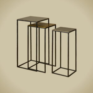 Iron side square table w alu top - Set van 3
Grey-brass. antique-pewter - matt black