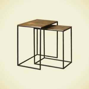 Iron side rect. table w alu top - Set van 2
Brass antique - black powder coating